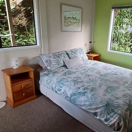 Mt Manaia View Holiday Studio Whangarei Heads Luaran gambar